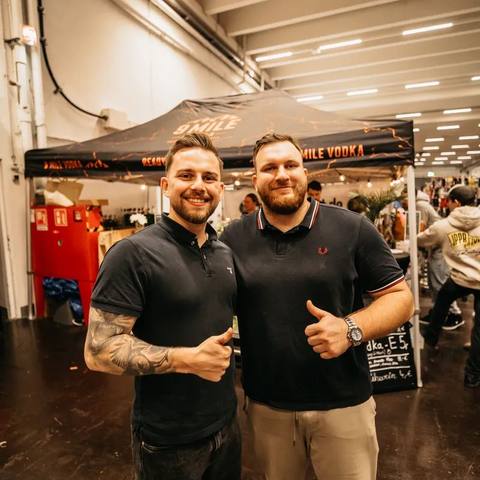 Luca und Justin, die Inhaber von Bar Moment